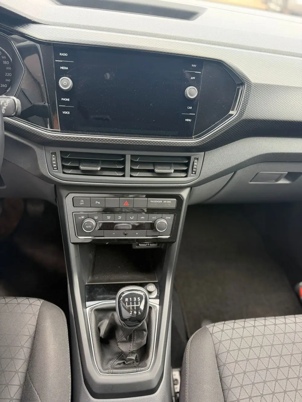 Volkswagen T-Cross 1.0 TSI Life Business|CLIMATE|NAVI|GREY| uit 2020, foto 7