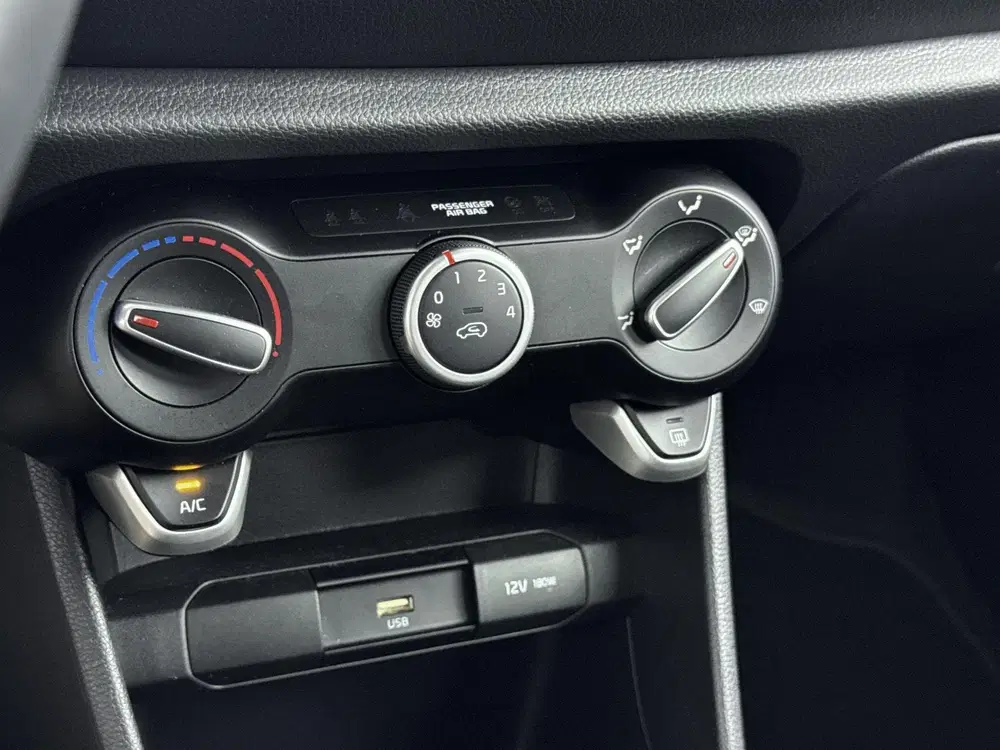 Kia Picanto 1.0 DPi DynamicLine uit 2022, foto 19