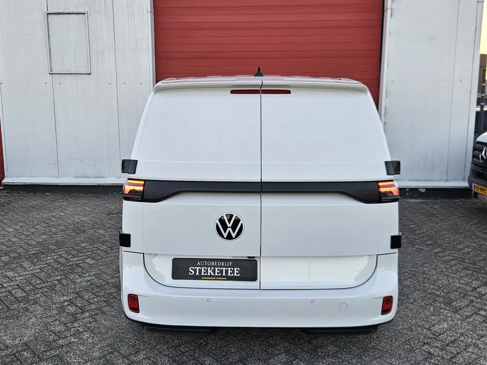 Volkswagen ID. Buzz ACC uit 2023, foto 10
