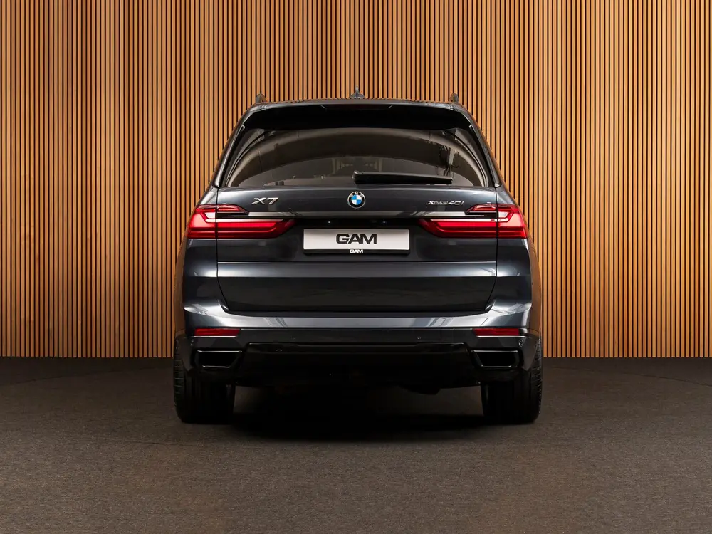 BMW X7 xDrive40i SKYLOUNGE uit 2019, foto 4