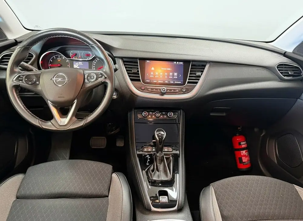 Opel Grandland X 1.2 Turbo Innovation uit 2019, foto 13