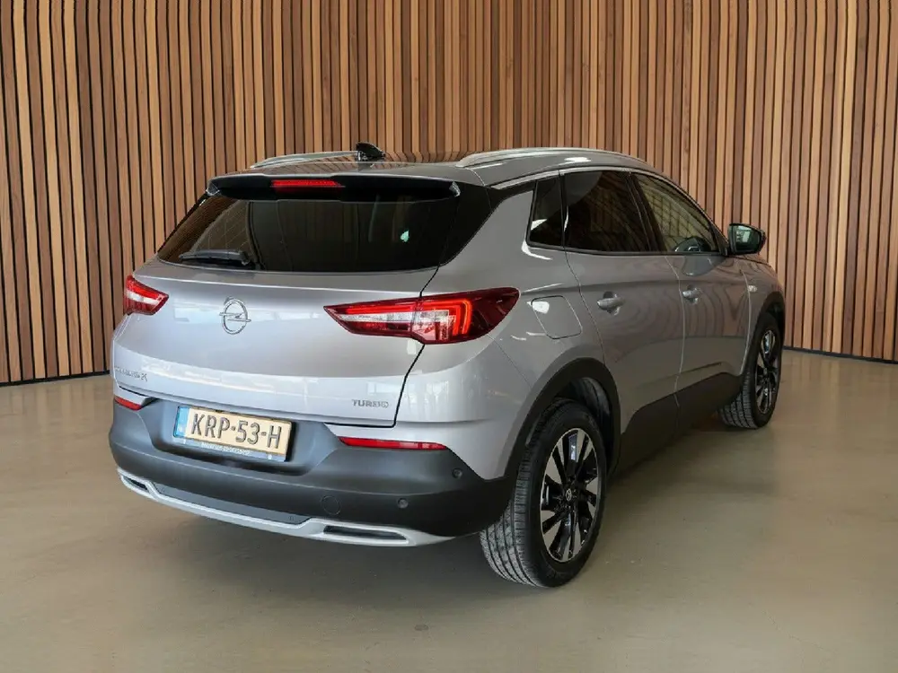 Opel Grandland X 1.2 Turbo Innovation uit 2019, foto 3