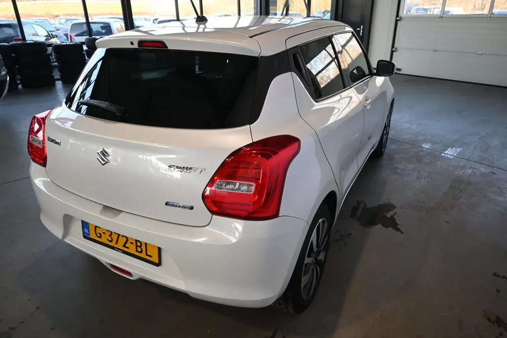 Suzuki Swift 1.0 Stijl Smart Hybrid Navigatie Adaptieve Crui uit 2019, foto 11