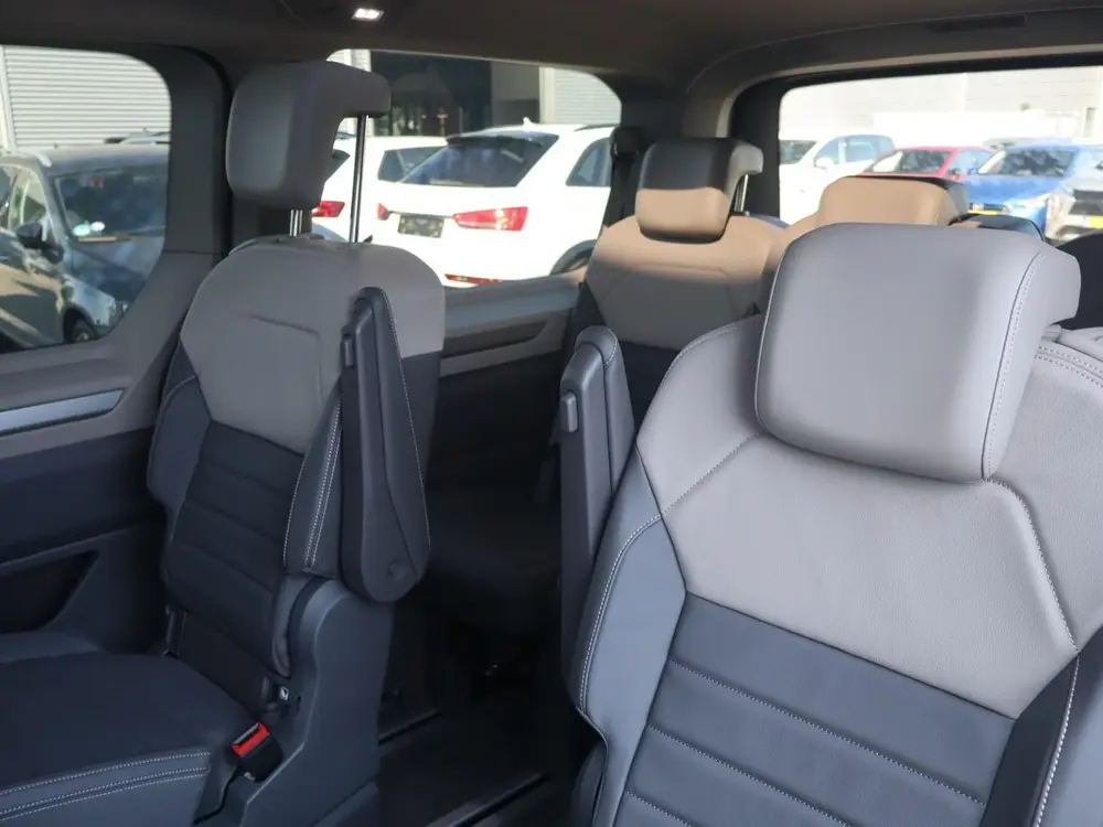 Volkswagen Multivan 1.5 eHybrid 245 L2 Bulli Edition 4Motion uit 2026, foto 15
