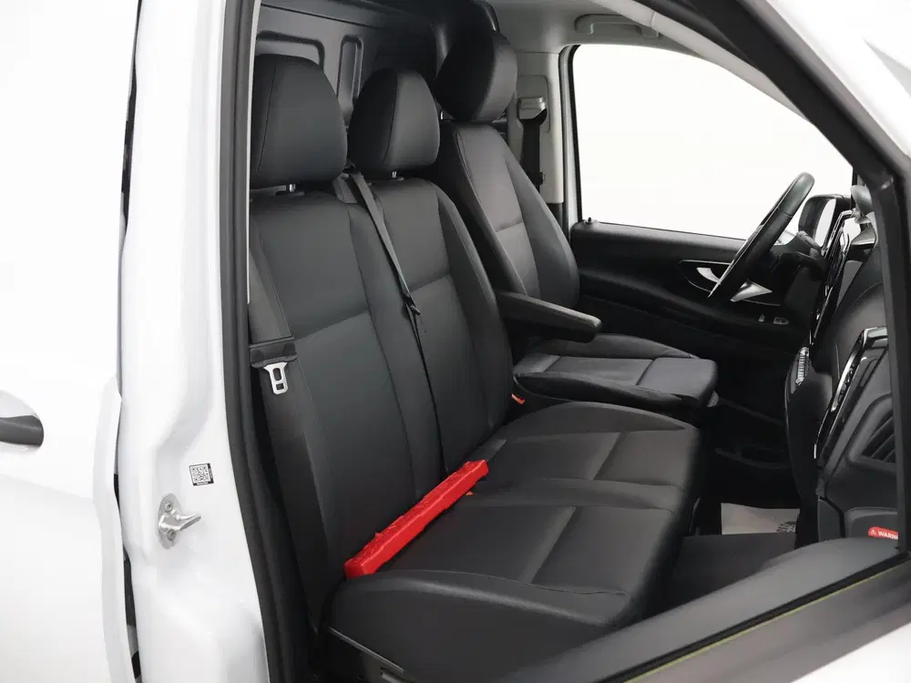 Mercedes-Benz Vito 116 CDI uit 2024, foto 10