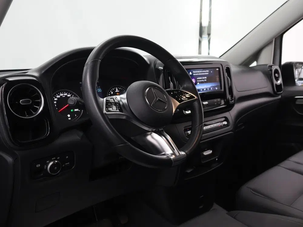 Mercedes-Benz Vito 116 CDI uit 2024, foto 7