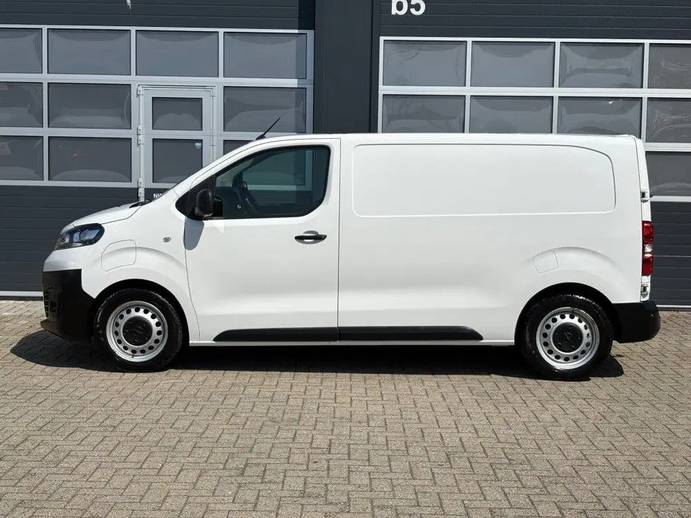 Opel Vivaro 75 kwh 136 PK L2 uit 2021, foto 12