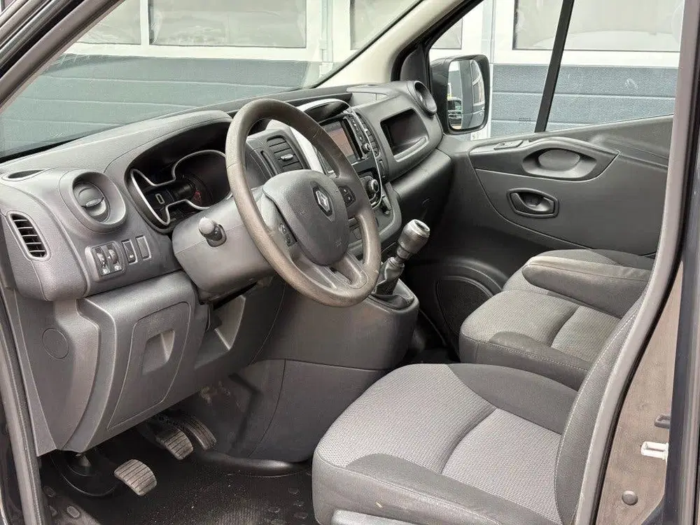 Renault Trafic 2.0 dCi 120PK L2 3 uit 2021, foto 19