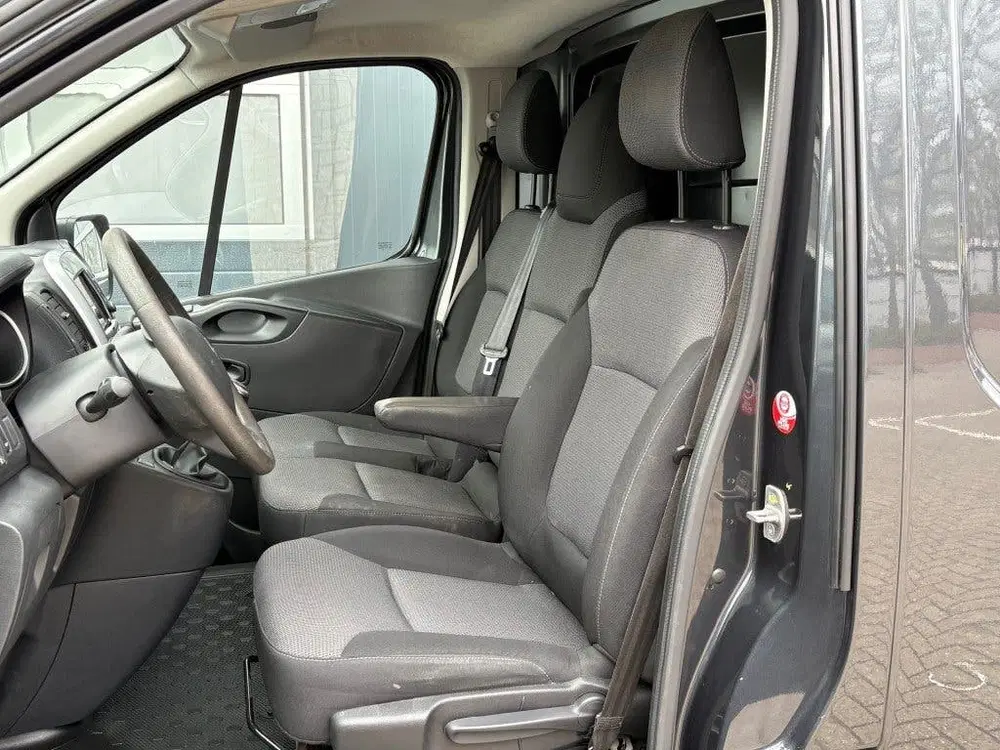 Renault Trafic 2.0 dCi 120PK L2 3 uit 2021, foto 20