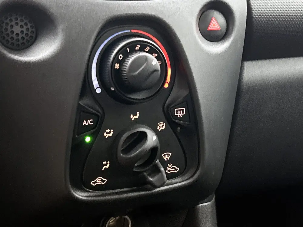 Toyota Aygo 1.0 VVT-i x-fun | Dealer onderhouden | Airco | B uit 2019, foto 11