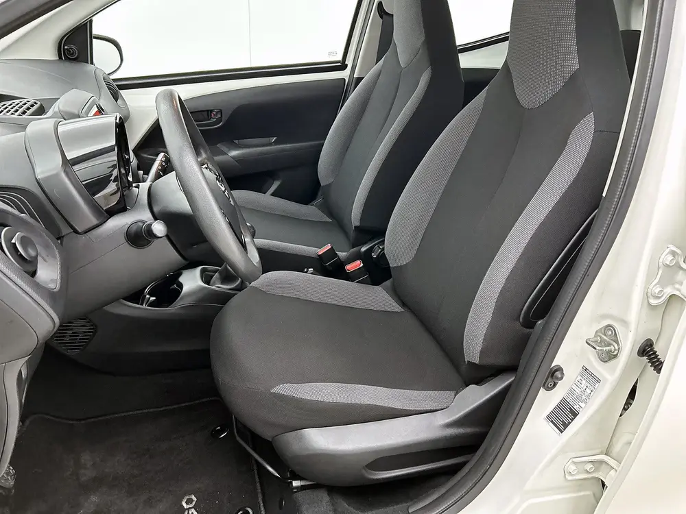 Toyota Aygo 1.0 VVT-i x-fun | Dealer onderhouden | Airco | B uit 2019, foto 17