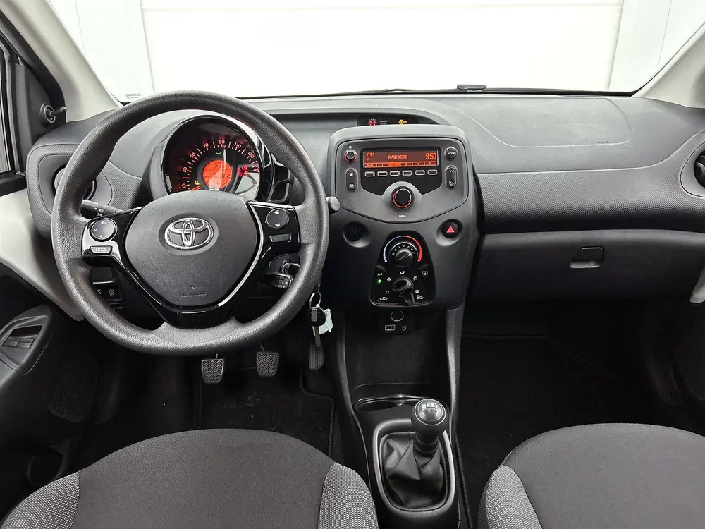 Toyota Aygo 1.0 VVT-i x-fun | Dealer onderhouden | Airco | B uit 2019, foto 4