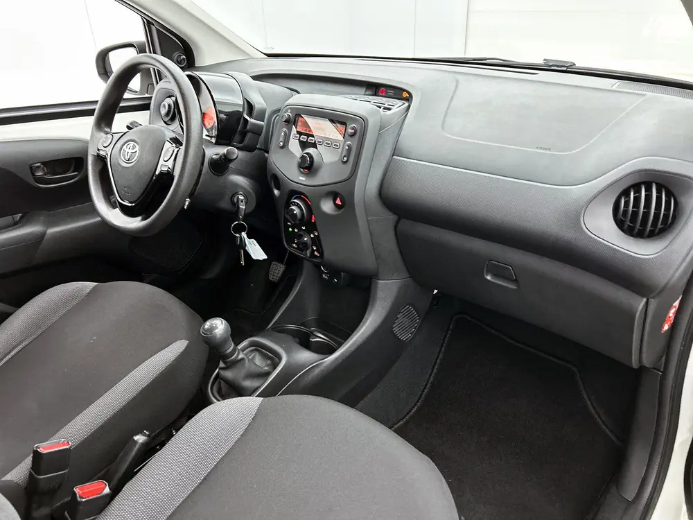 Toyota Aygo 1.0 VVT-i x-fun | Dealer onderhouden | Airco | B uit 2019, foto 6