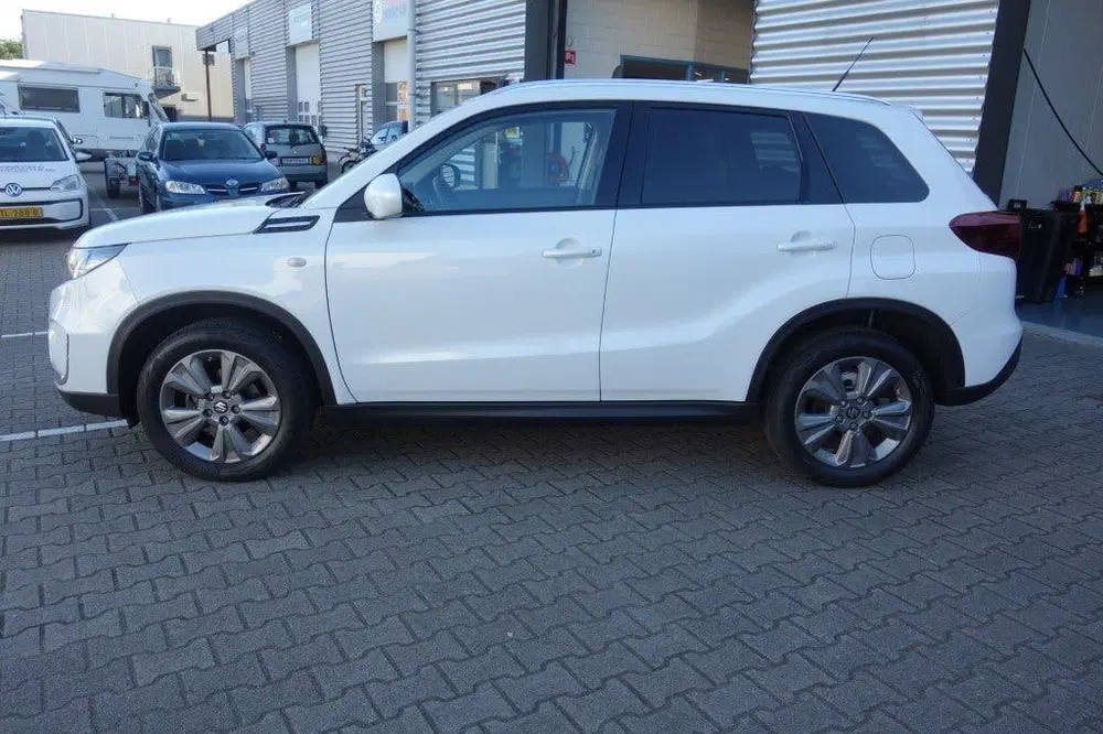 Suzuki Vitara 1.4 BoosterJet SEL uit 2023, foto 4