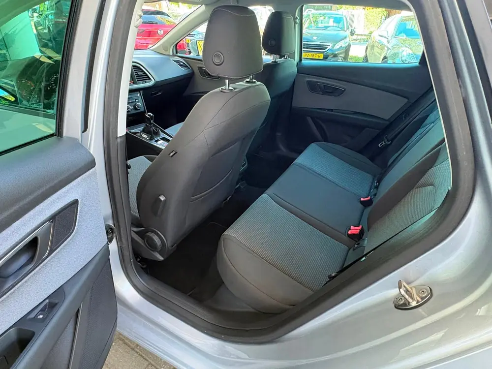 SEAT Leon 1.0 EcoTSI Business Intense|1e eig|CarPlay|Dealer uit 2019, foto 19