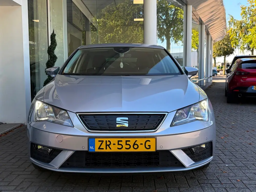 SEAT Leon 1.0 EcoTSI Business Intense|1e eig|CarPlay|Dealer uit 2019, foto 2