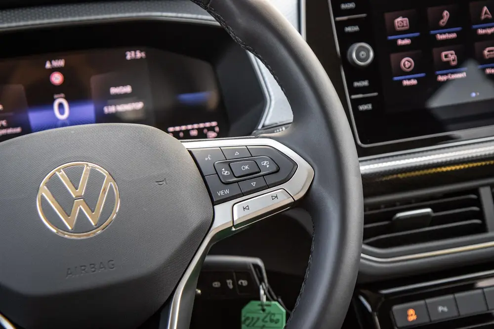 Volkswagen T-Cross 1.0 TSI 95pk Life Edition | Voorstoelen V uit 2025, foto 20