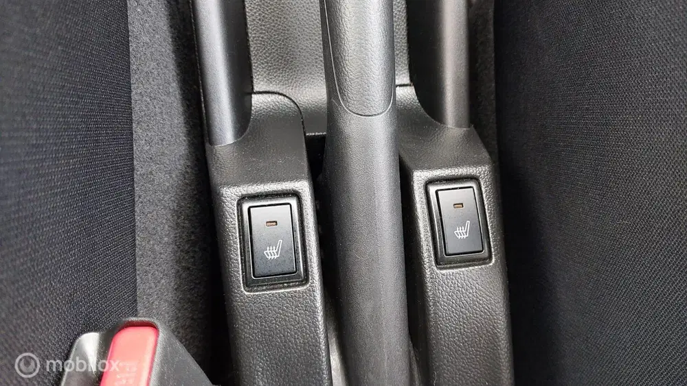 Suzuki Swift 1.2 Smart Hybrid uit 2024, foto 19