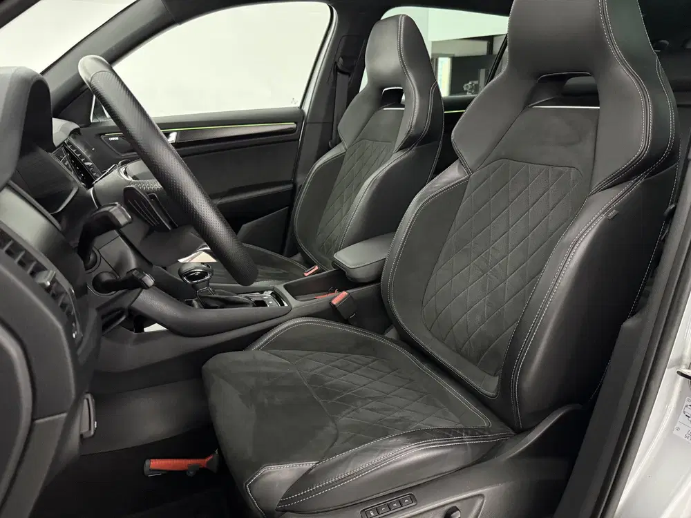 Skoda Kodiaq 1.5 TSI Sportline 7p. uit 2021, foto 17