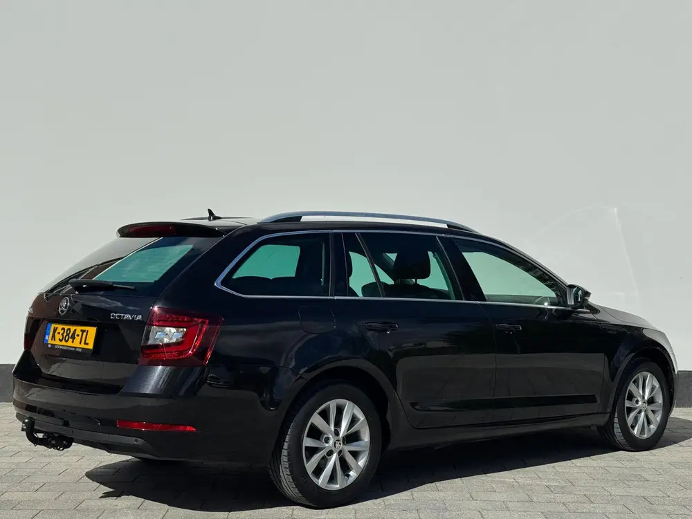 Skoda Octavia 1.5 TSI Greentech Style uit 2019, foto 4