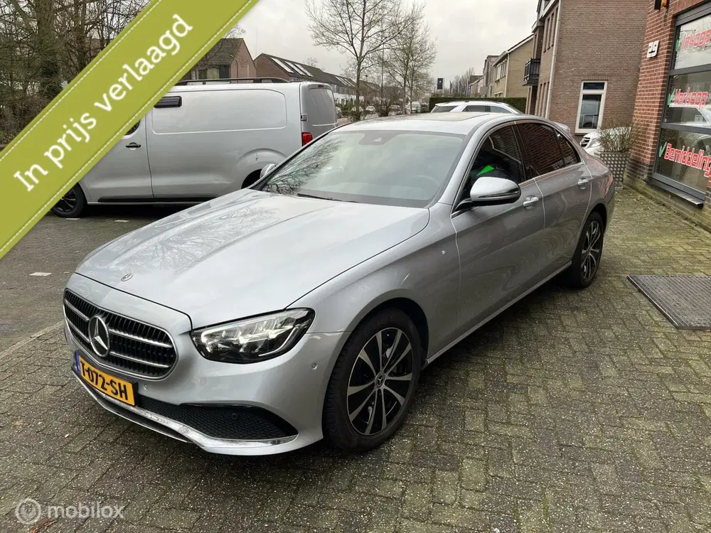 Mercedes-Benz E-Klasse 300 e Business Solution Luxury uit 2022, foto 2
