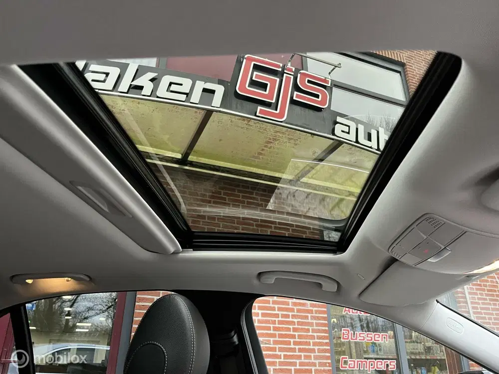 Mercedes-Benz E-Klasse 300 e Business Solution Luxury uit 2022, foto 7
