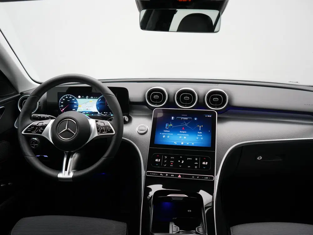 Mercedes-Benz C-Klasse 300 e PHEV 313pk Dealer O.H uit 2023, foto 9
