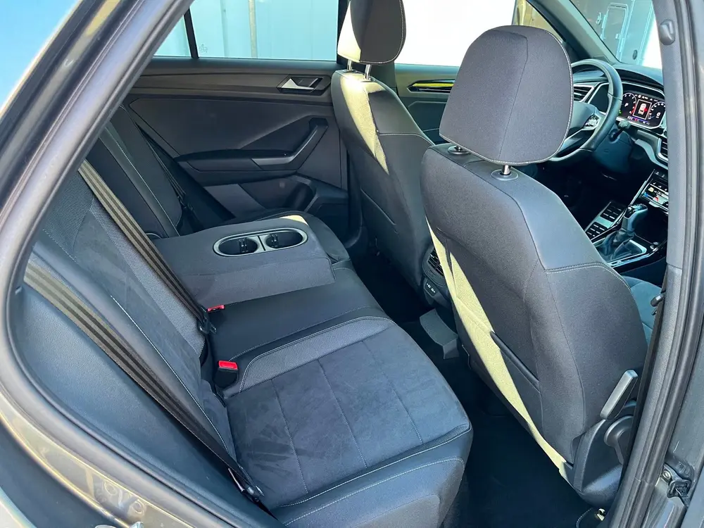 Volkswagen T-roc 1.5 TSI DSG 7-traps 2x R-Line IQLed face li uit 2023, foto 17