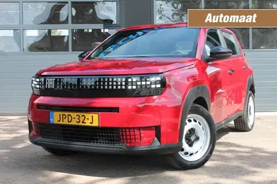 Fiat Panda RED 11KW 44 KWH 113PK **NL-Auto** Airco uit 2025