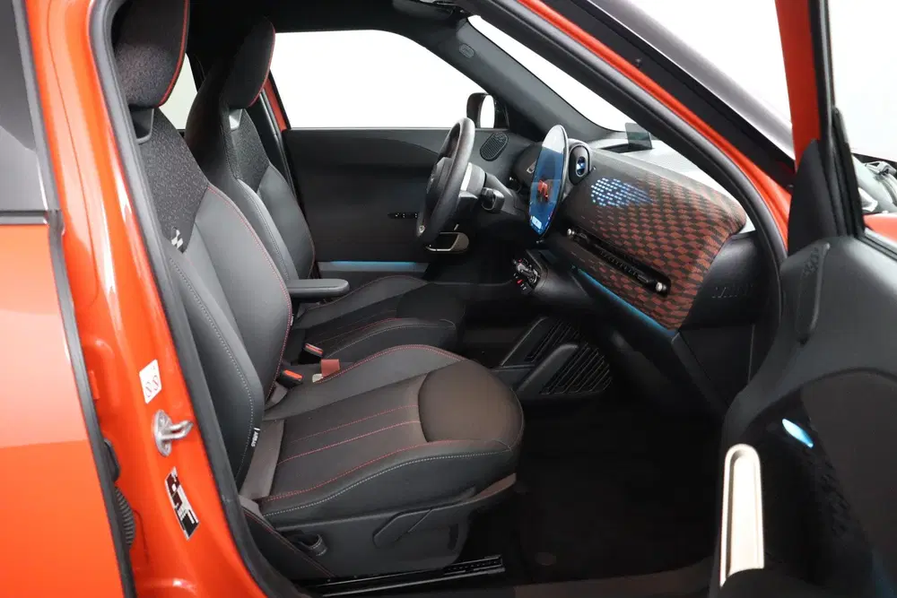 Mini Aceman SE John Cooper Works M 54.2 kWh uit 2025, foto 17