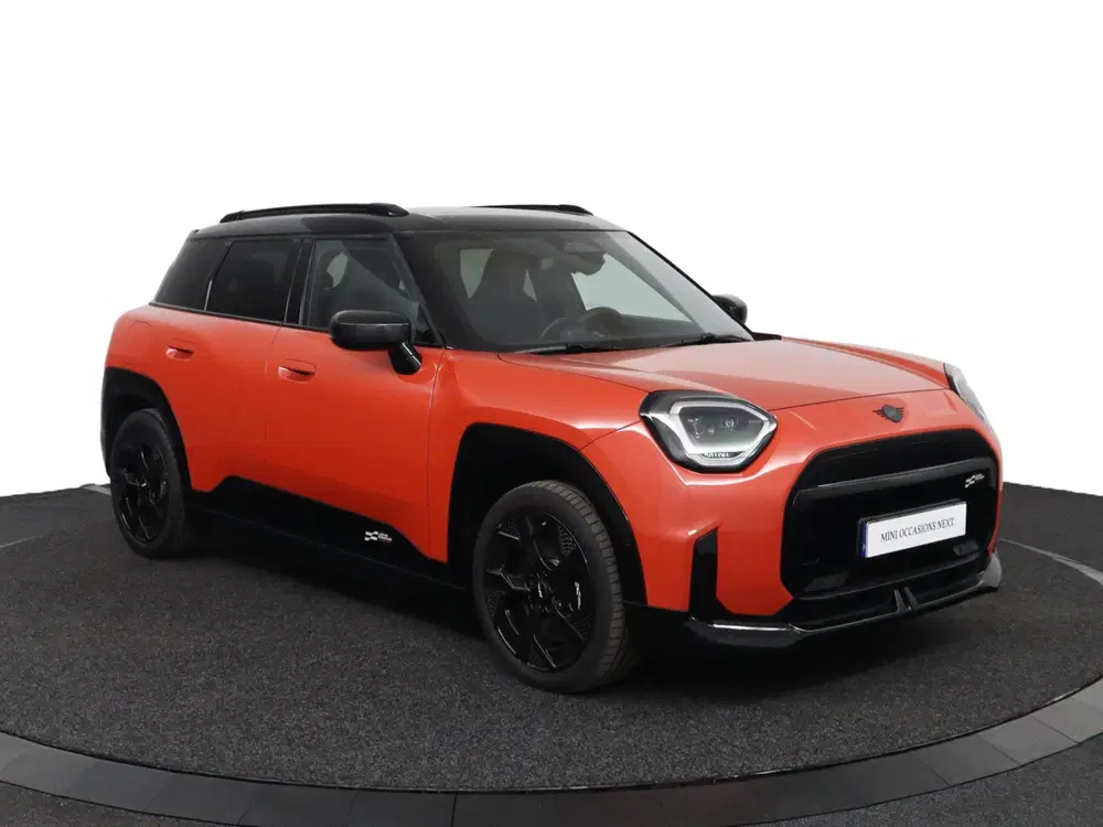 Mini Aceman SE John Cooper Works M 54.2 kWh uit 2025, foto 3
