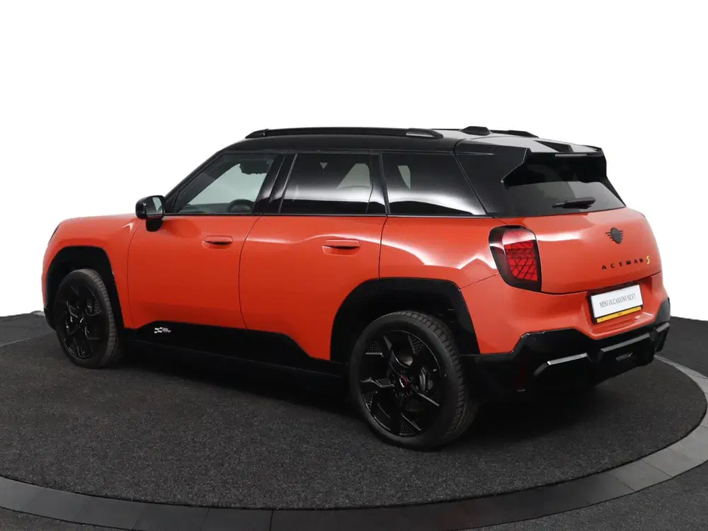 Mini Aceman SE John Cooper Works M 54.2 kWh uit 2025, foto 4