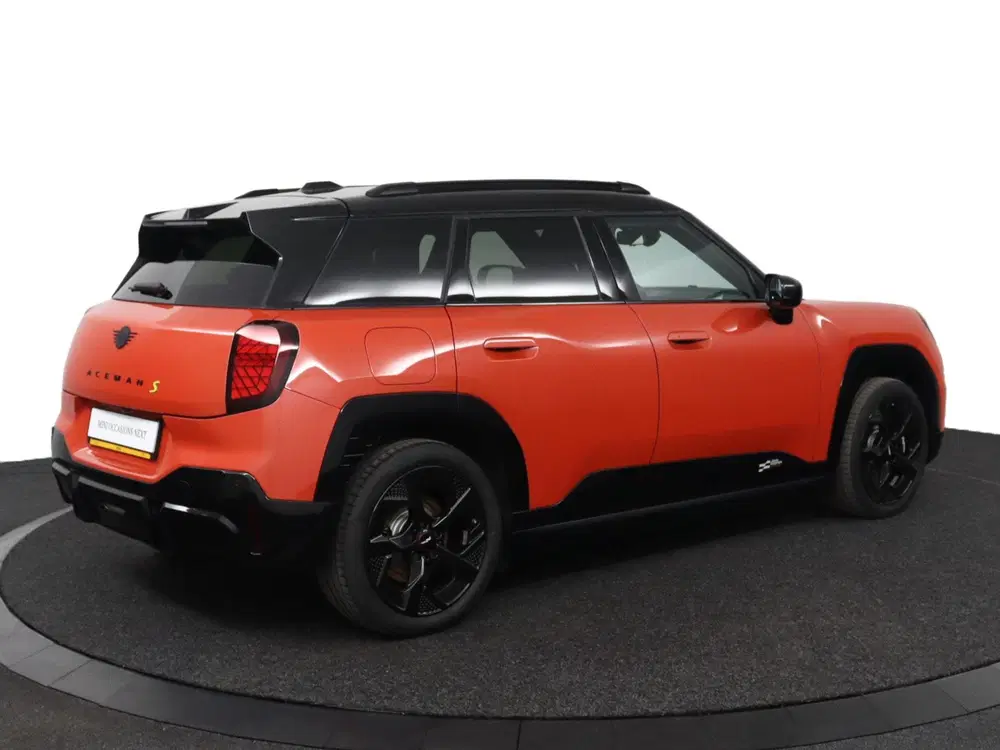 Mini Aceman SE John Cooper Works M 54.2 kWh uit 2025, foto 5