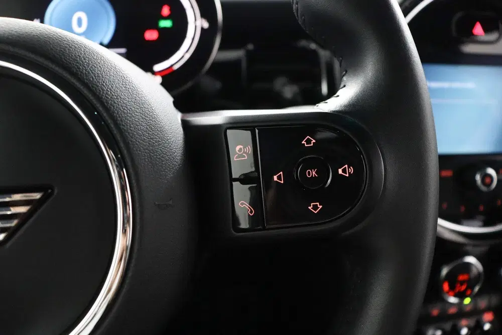 Mini One 1.5 One Classic LED uit 2022, foto 17