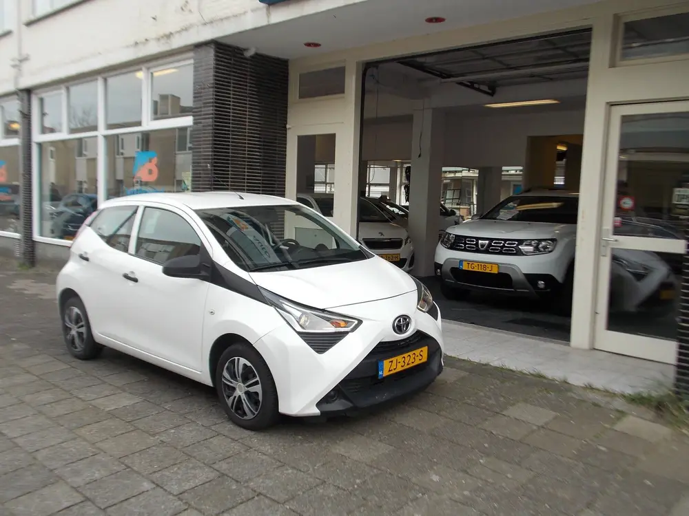 Toyota Aygo 1.0 VVT-i x-fun AIRCO 5 DEURS (bj 2019) uit 2019