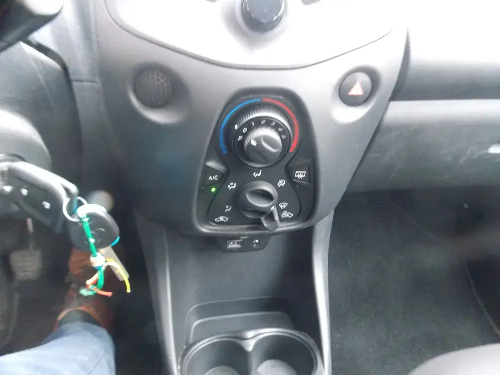 Toyota Aygo 1.0 VVT-i x-fun AIRCO 5 DEURS (bj 2019) uit 2019, foto 12