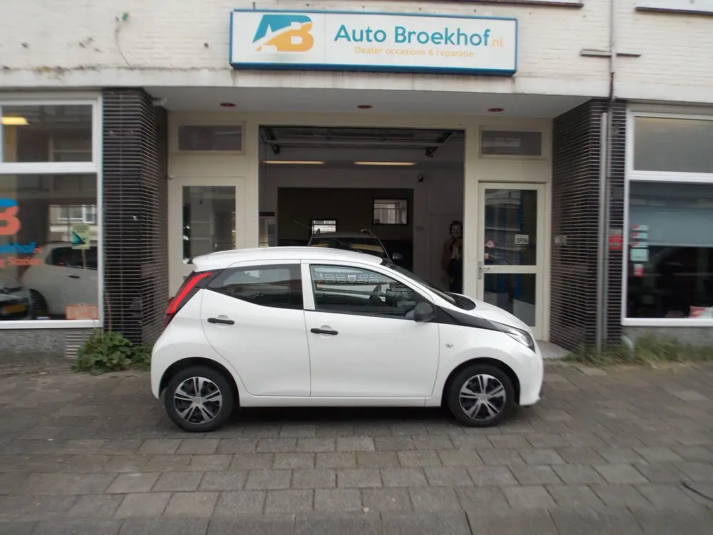 Toyota Aygo 1.0 VVT-i x-fun AIRCO 5 DEURS (bj 2019) uit 2019, foto 4