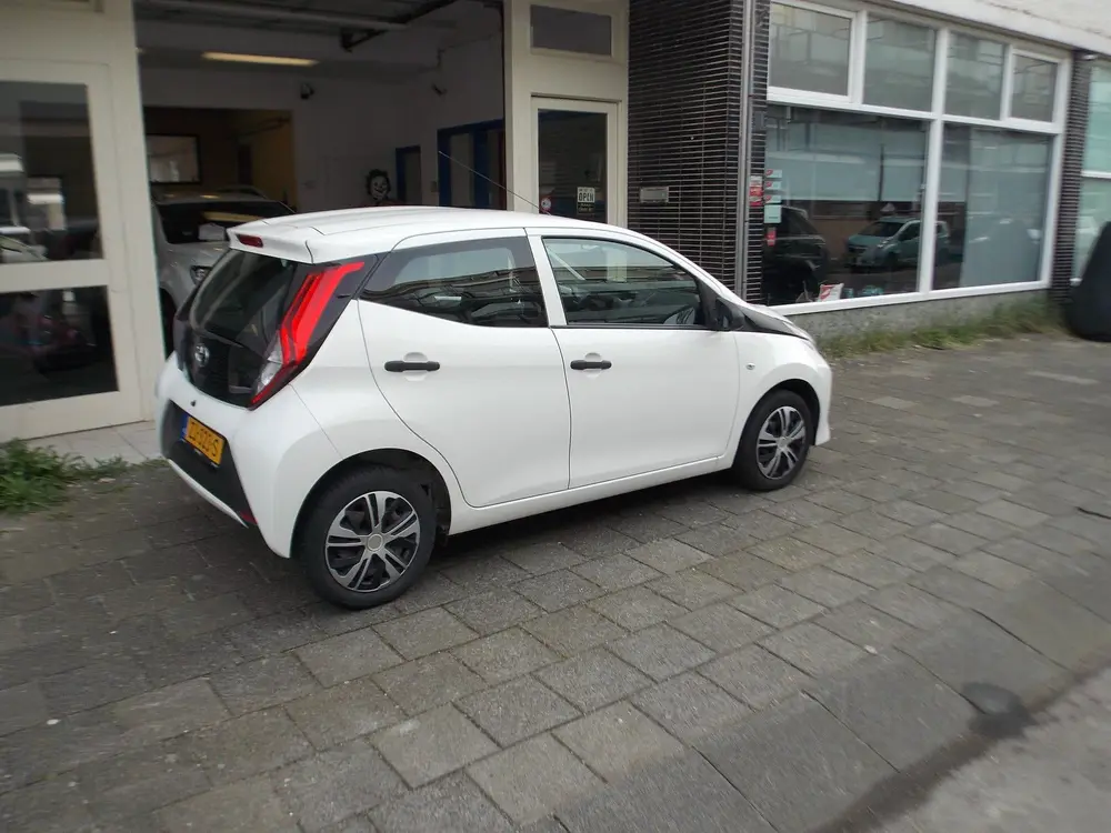 Toyota Aygo 1.0 VVT-i x-fun AIRCO 5 DEURS (bj 2019) uit 2019, foto 5