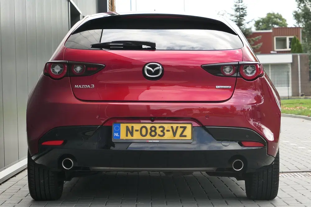 Mazda 3 2.0 e-SkyActiv-G M Hybrid 150 Sportive NAP uit 2022, foto 17
