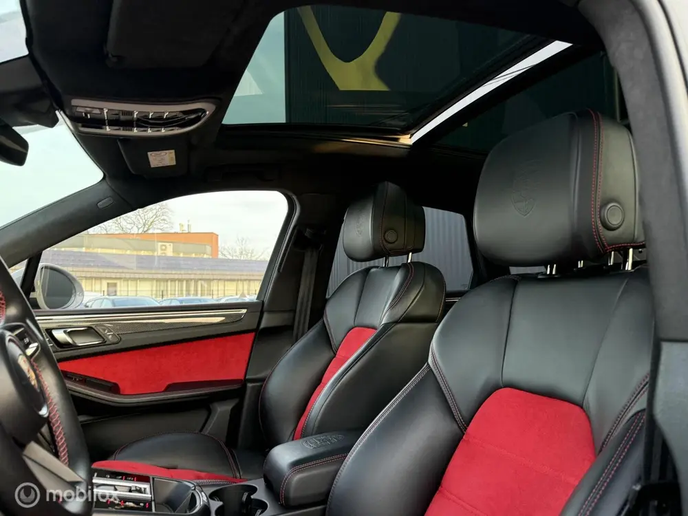 Porsche Macan 2.9 GTS uit 2022, foto 8