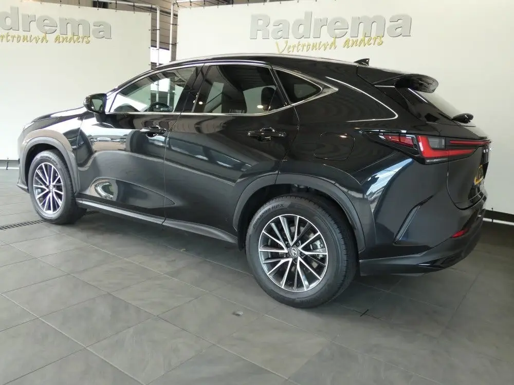 Lexus NX 450h+ AWD Lux. Line Hybride (bj 2023, automaat) uit 2023, foto 3