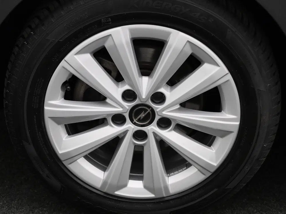 Opel Astra 1.2 Turbo uit 2023, foto 12