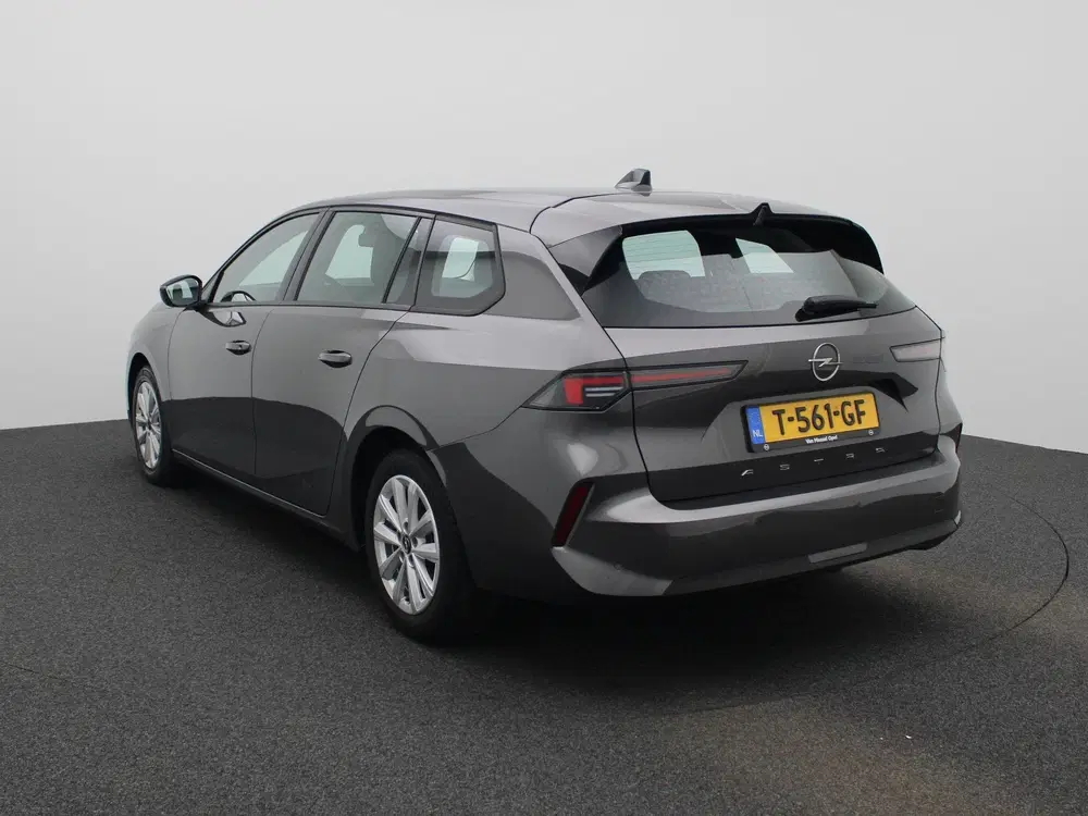 Opel Astra 1.2 Turbo uit 2023, foto 2