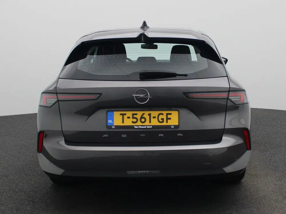 Opel Astra 1.2 Turbo uit 2023, foto 5