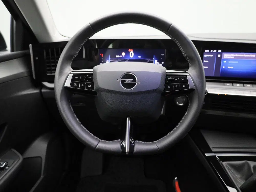 Opel Astra 1.2 Turbo uit 2023, foto 7