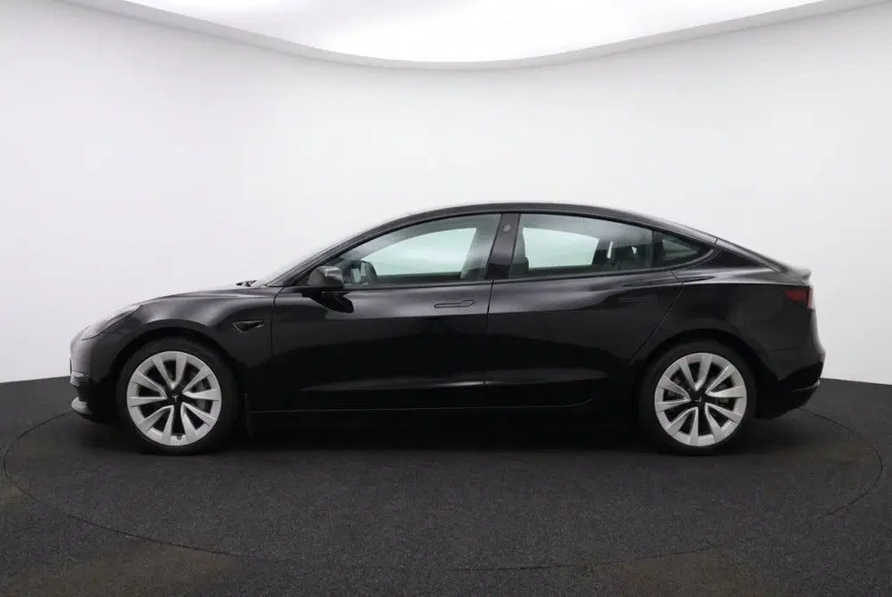 Tesla Model 3 Standard Range Plus RWD 60 kWh AMD Ryzen l uit 2022, foto 2