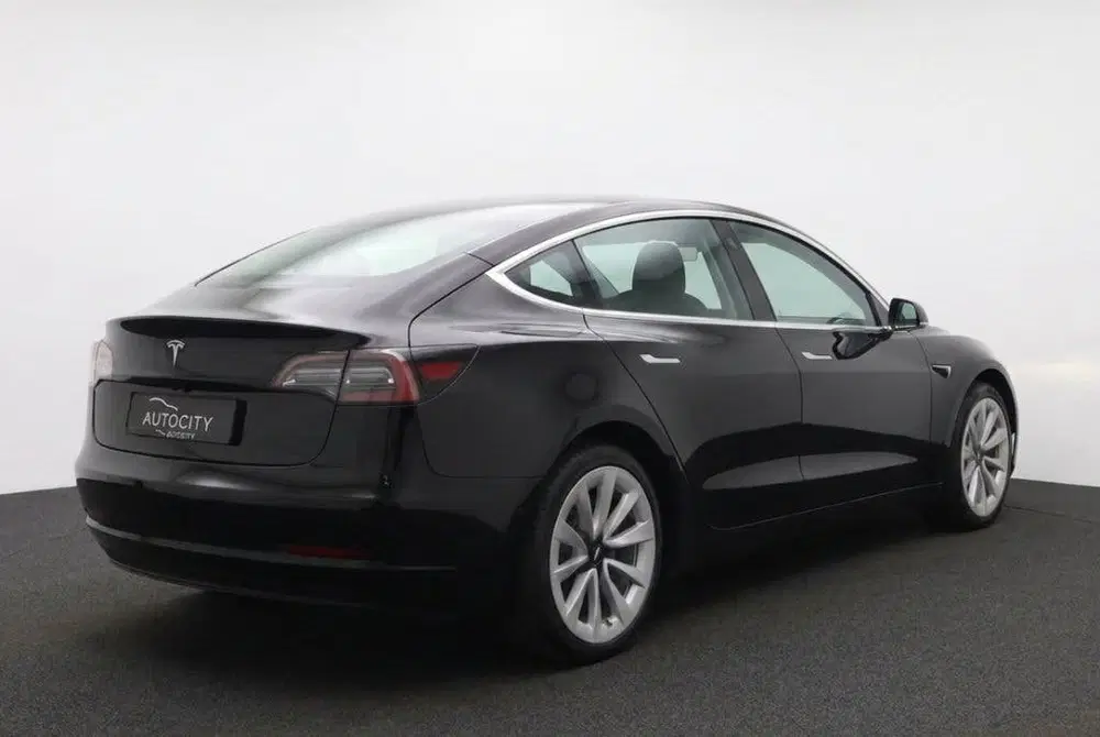 Tesla Model 3 Standard Range Plus RWD 60 kWh AMD Ryzen l uit 2022, foto 3