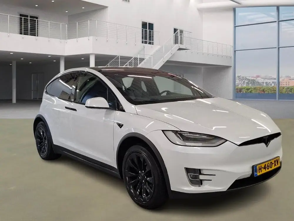 Tesla Model X Long Range uit 2020, foto 3
