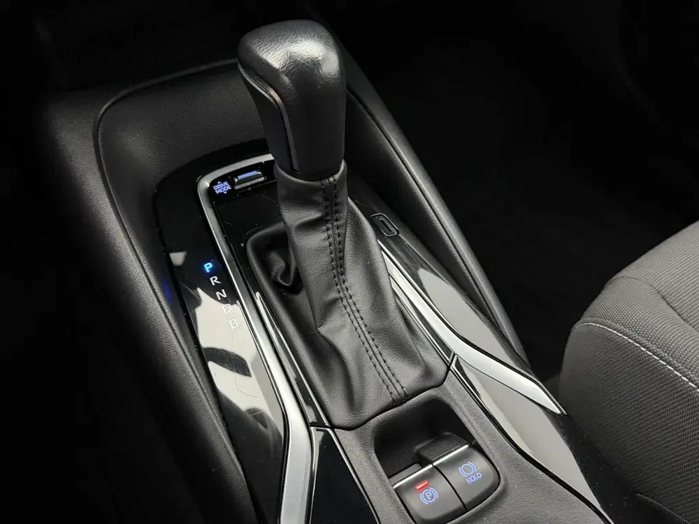 Toyota Corolla 1.8 Hybrid Active uit 2023, foto 13