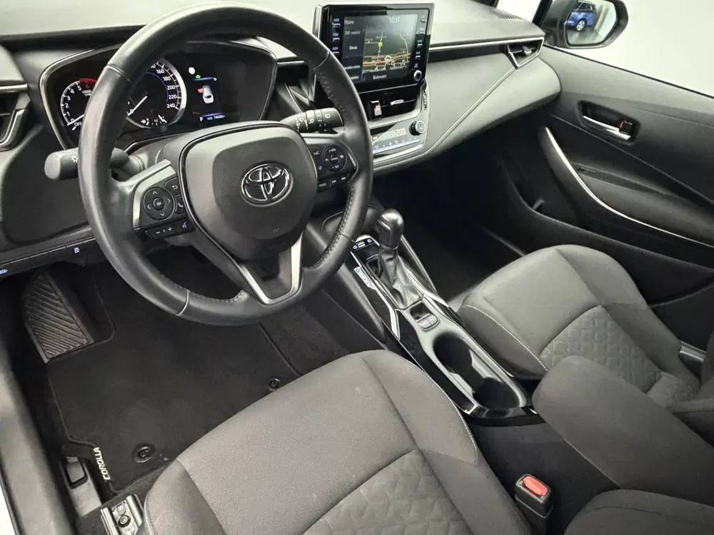 Toyota Corolla 1.8 Hybrid Active uit 2023, foto 15